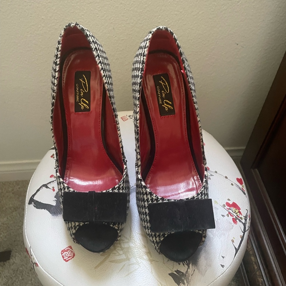 Pinup Couture Black and White Heels with Bow Detail